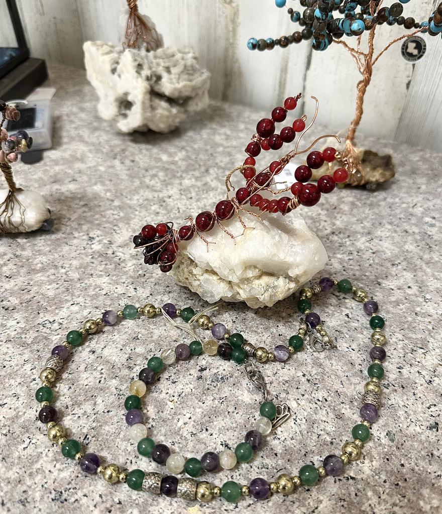 Mardi Gras Necklace and Bracelet Set
