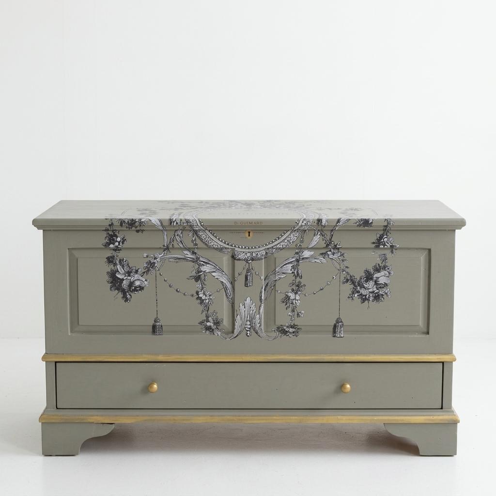 Ethan Allen Cedar Chest